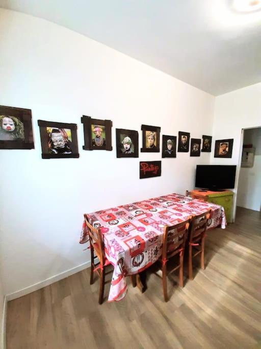 B&B Vegan La Mucca Felice - Grazioso Appartamento Nel Verde Rancio Valcuvia Exterior photo