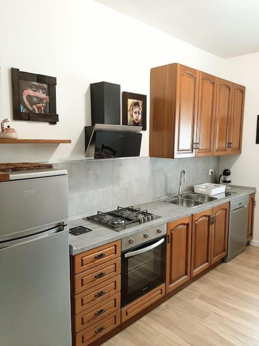 B&B Vegan La Mucca Felice - Grazioso Appartamento Nel Verde Rancio Valcuvia Exterior photo